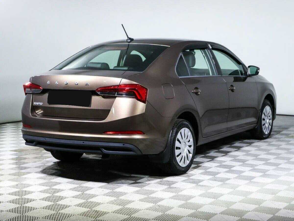 Купить Skoda Rapid с пробегом. Фото: #3
