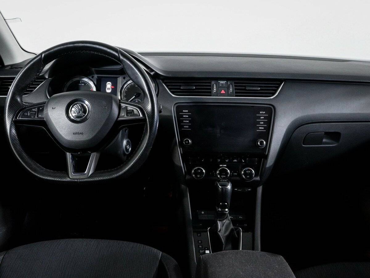 Купить Skoda Octavia с пробегом. Фото: #9