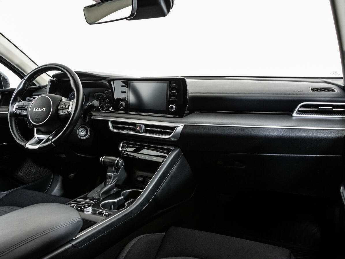 Купить Kia K5 с пробегом. Фото: #6