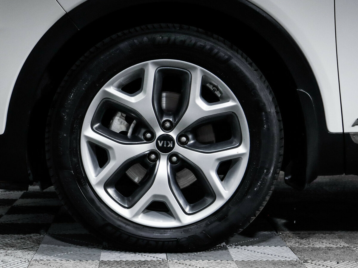 Купить Kia Sorento с пробегом. Фото: #12