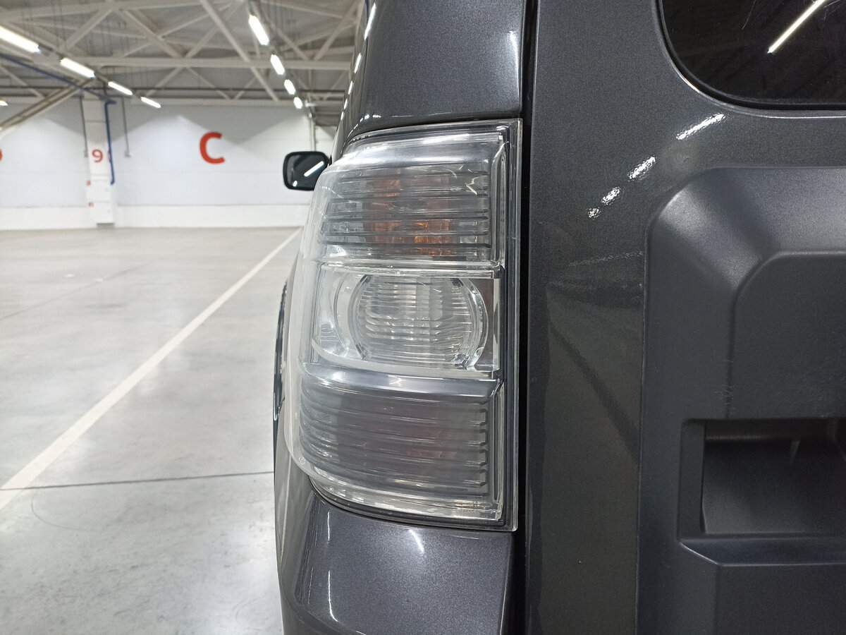 Купить Mitsubishi Pajero с пробегом. Фото: #8