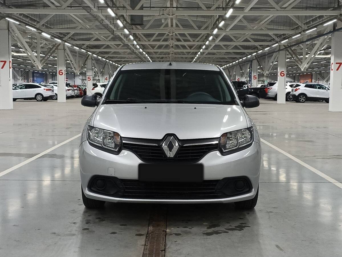 Купить Renault Logan с пробегом. Фото: #1