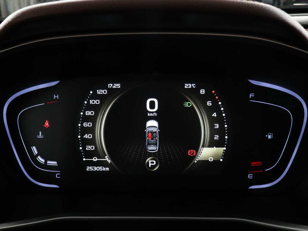 Купить Geely Coolray с пробегом. Фото: #10