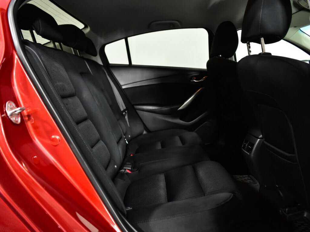 Купить Mazda 6 с пробегом. Фото: #9