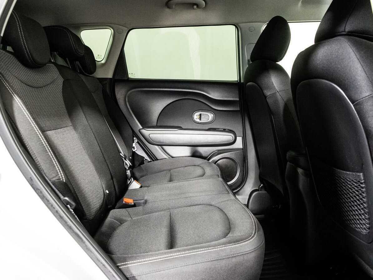 Купить Kia Soul с пробегом. Фото: #15