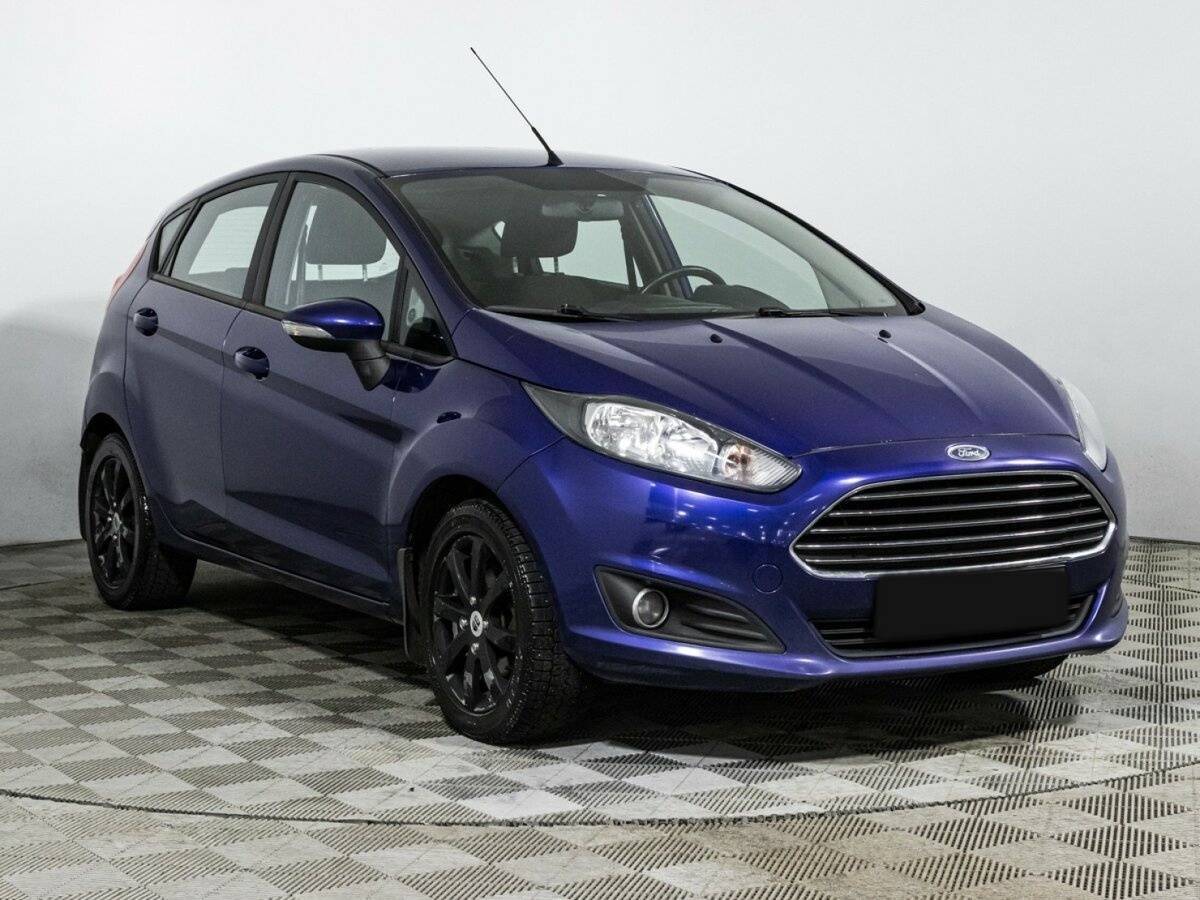 Купить Ford Fiesta с пробегом. Фото: #2