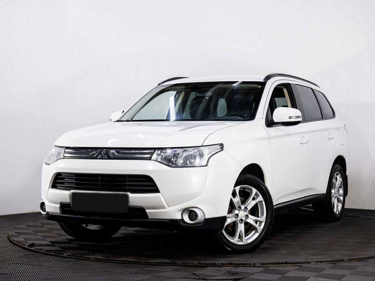 Купить Mitsubishi Outlander с пробегом. Фото: #0