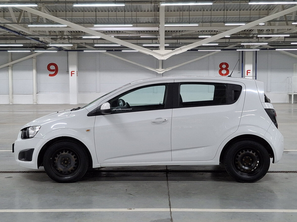 Купить Chevrolet Aveo с пробегом. Фото: #7