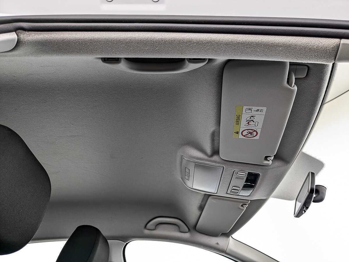 Купить Skoda Rapid с пробегом. Фото: #19