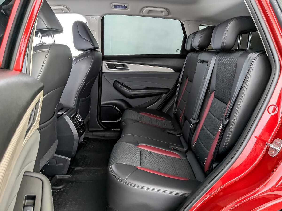 Купить Haval F7 с пробегом. Фото: #11