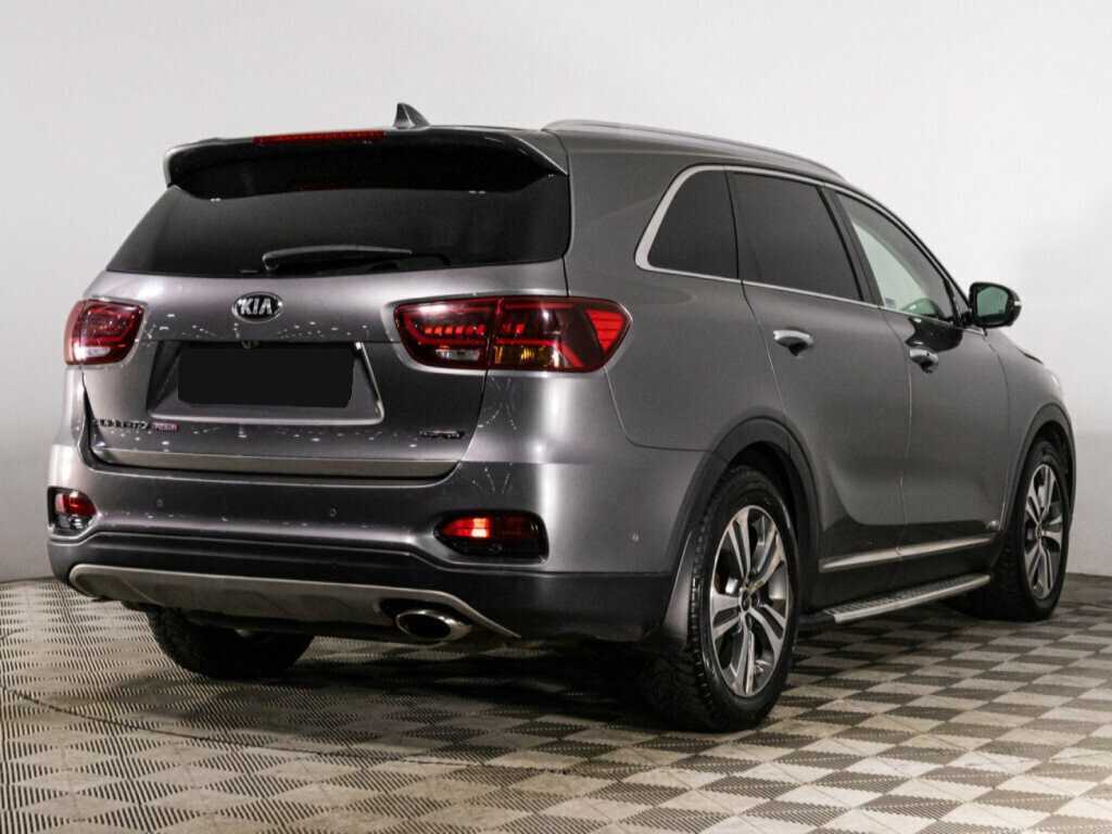 Купить Kia Sorento с пробегом. Фото: #4