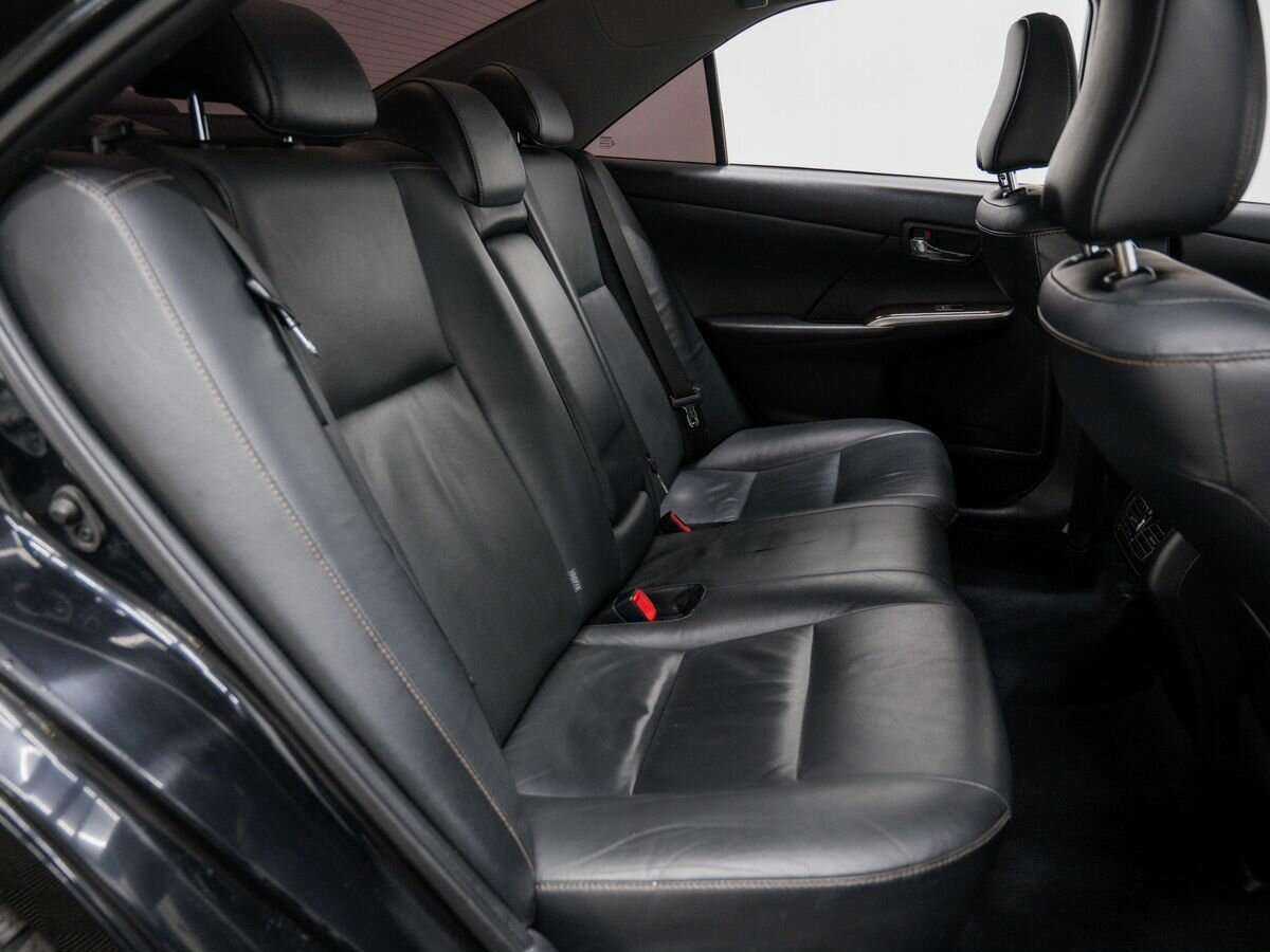 Купить Toyota Camry с пробегом. Фото: #8