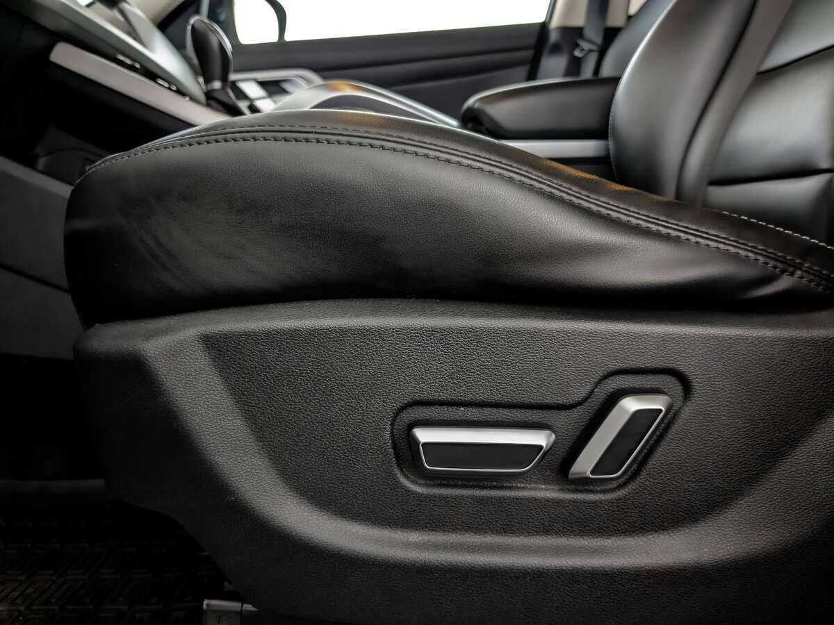 Купить Geely Atlas с пробегом. Фото: #19