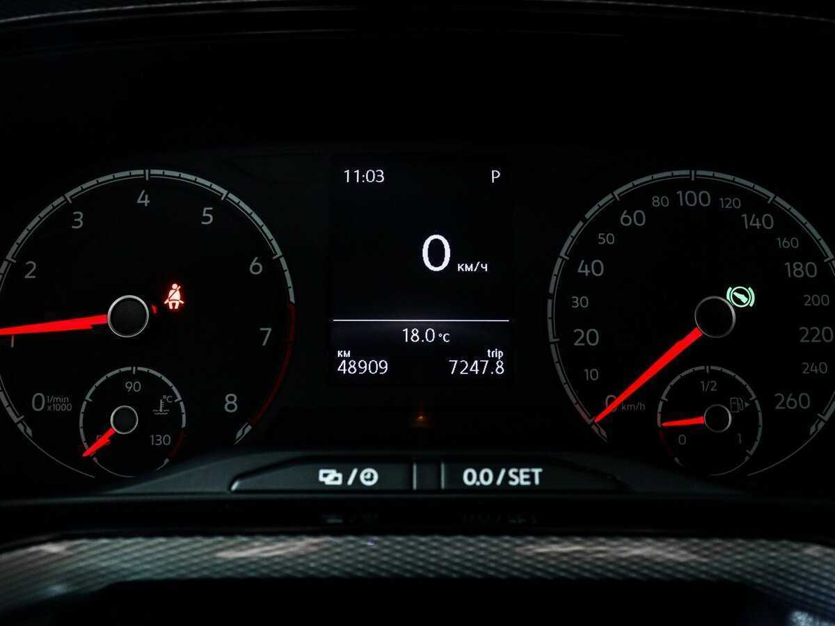 Купить Volkswagen Polo с пробегом. Фото: #7