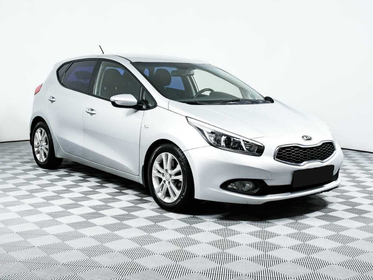 Купить Kia Ceed с пробегом. Фото: #2