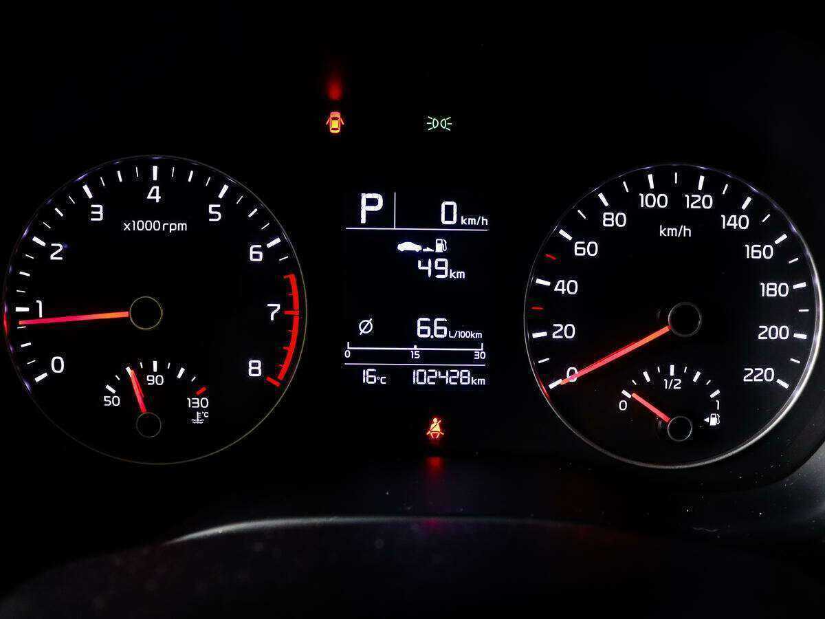 Купить Kia Rio с пробегом. Фото: #8