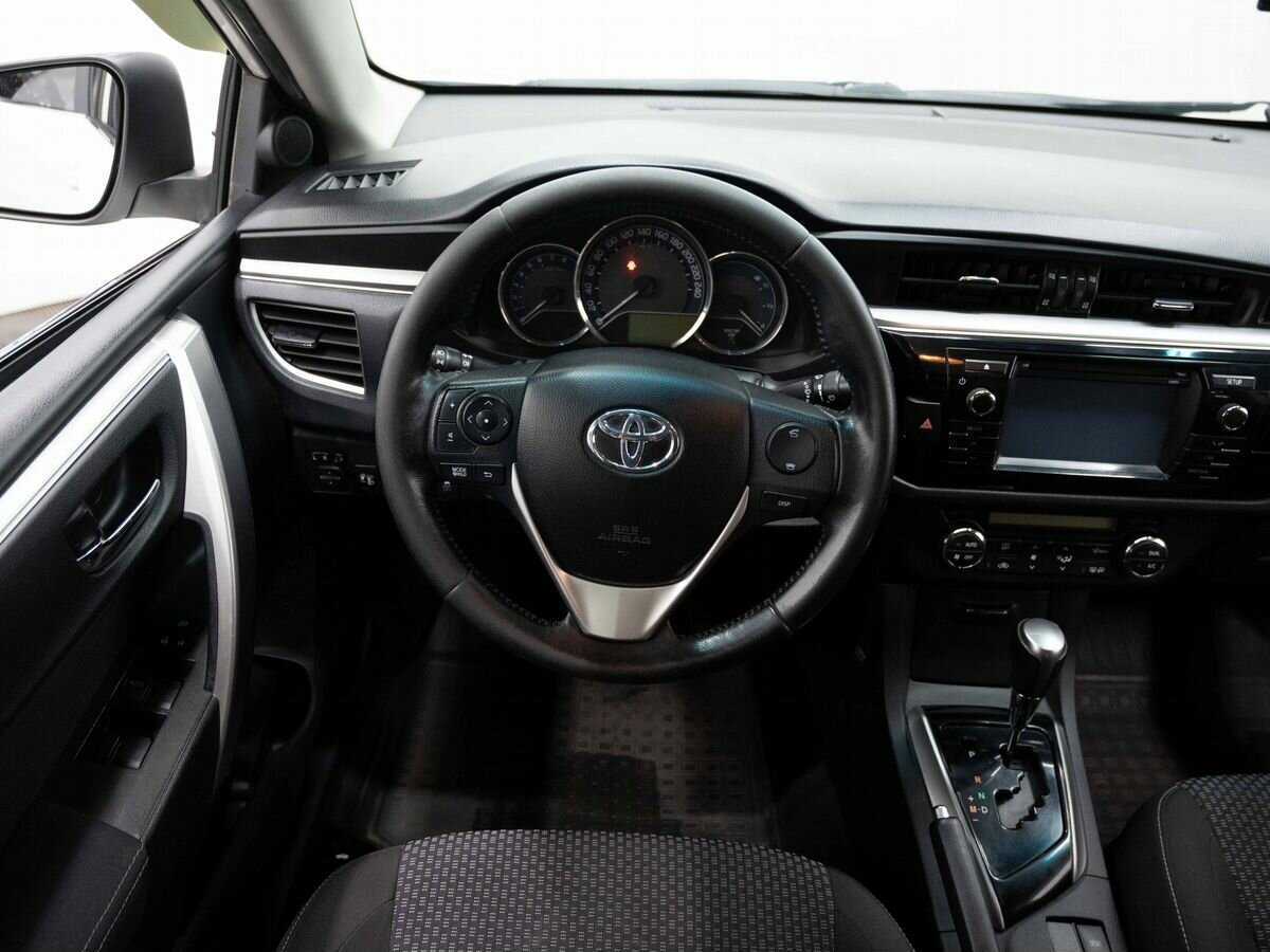 Купить Toyota Corolla с пробегом. Фото: #15
