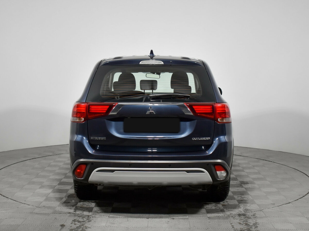 Купить Mitsubishi Outlander с пробегом. Фото: #5
