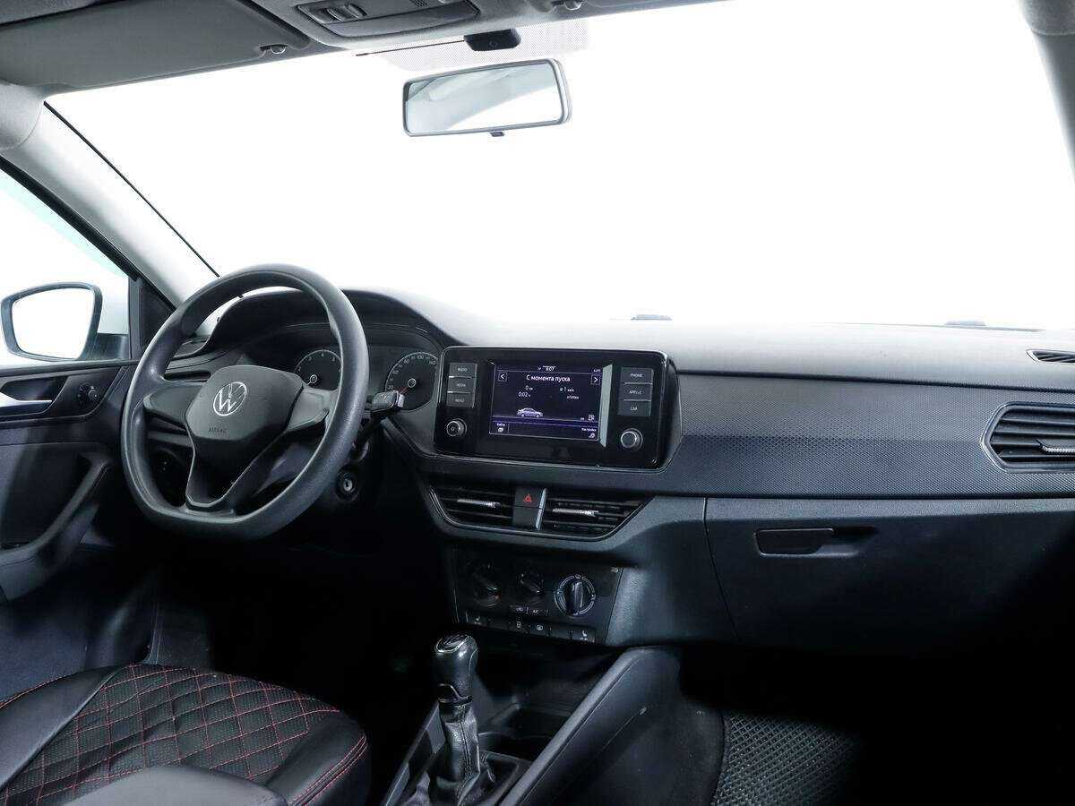 Купить Volkswagen Polo с пробегом. Фото: #8