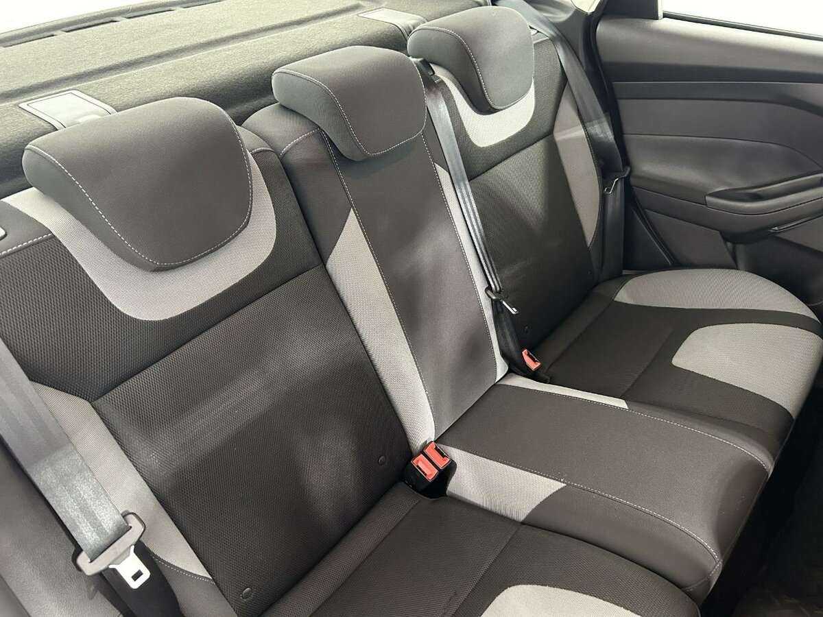 Купить Ford Focus с пробегом. Фото: #14