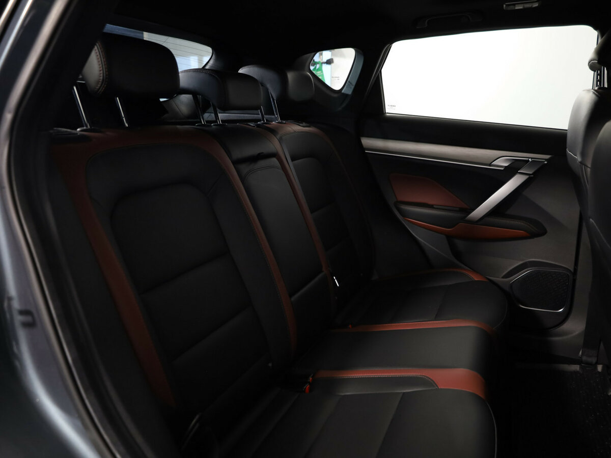 Купить Geely Coolray с пробегом. Фото: #12