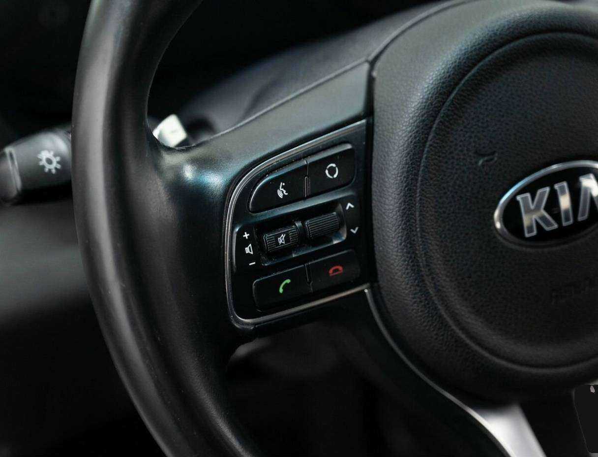 Купить Kia Optima с пробегом. Фото: #14