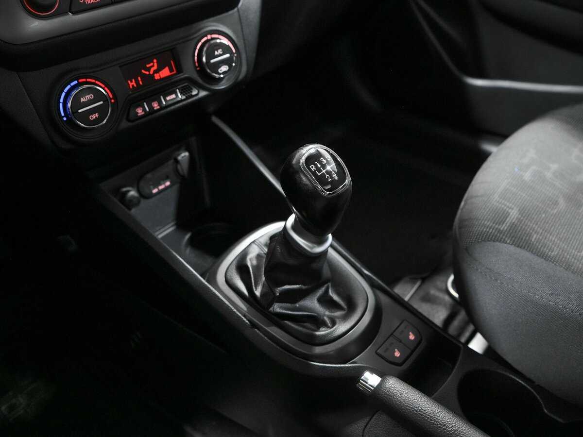 Купить Kia Rio с пробегом. Фото: #8
