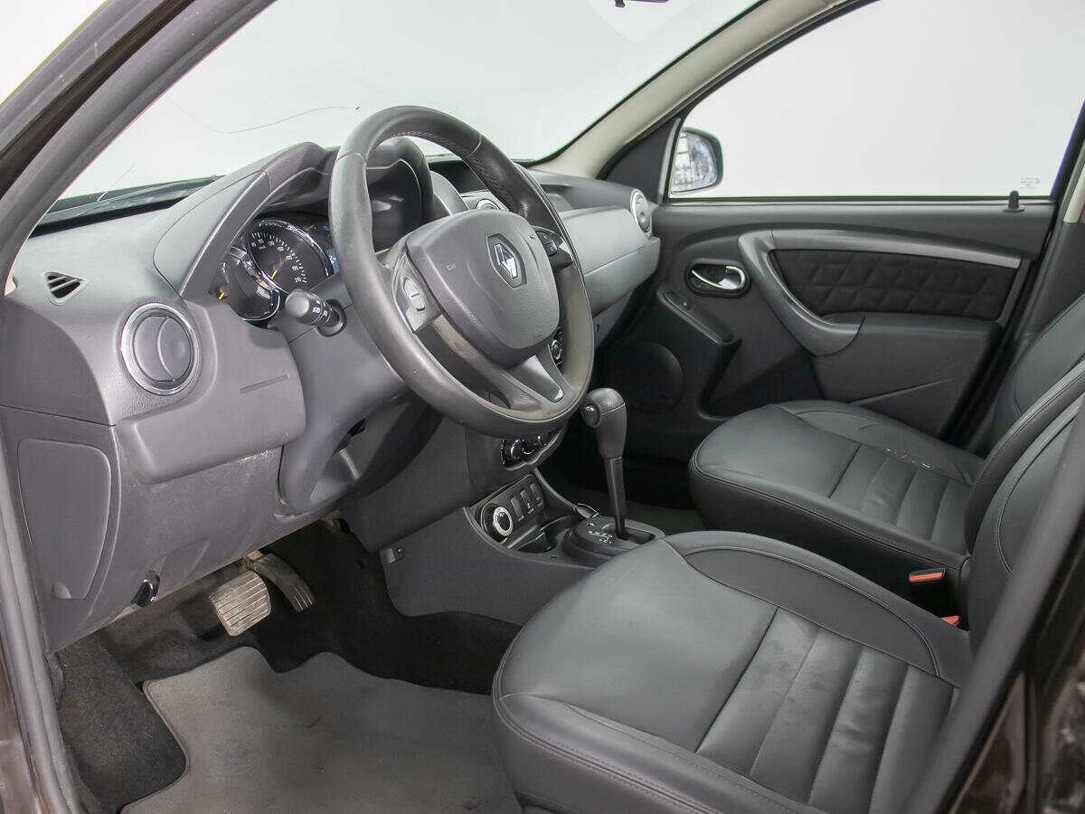 Купить Renault Duster с пробегом. Фото: #9