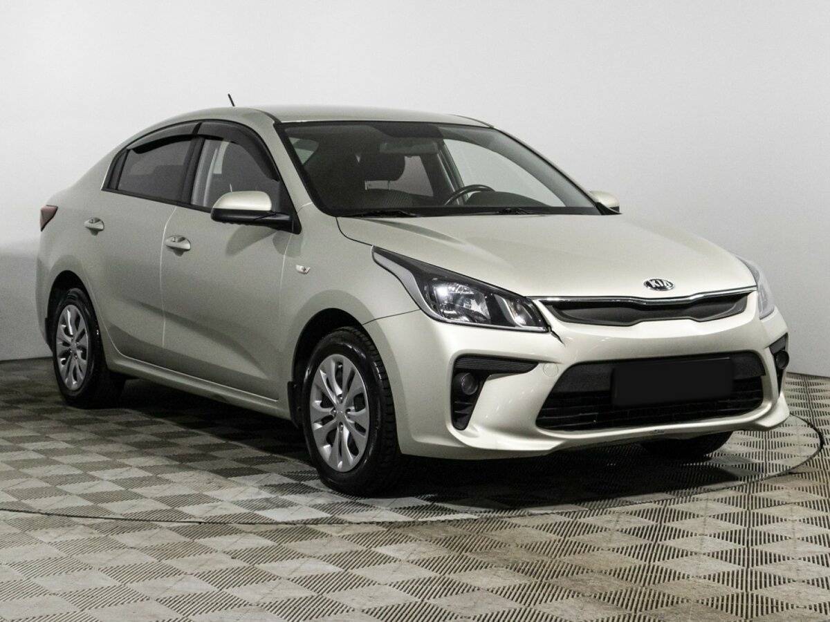 Купить Kia Rio с пробегом. Фото: #2