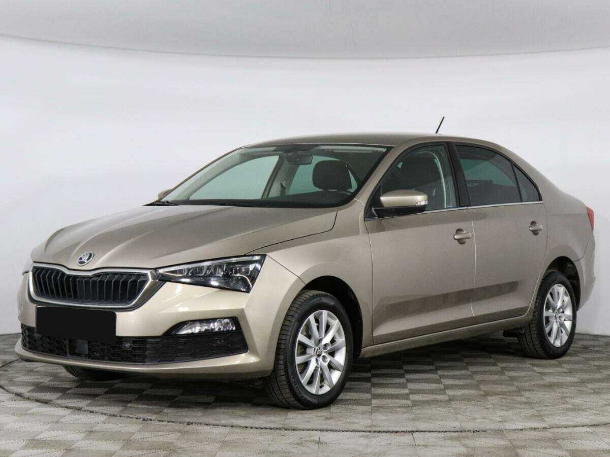 Купить Skoda Rapid с пробегом. Посмотреть фото