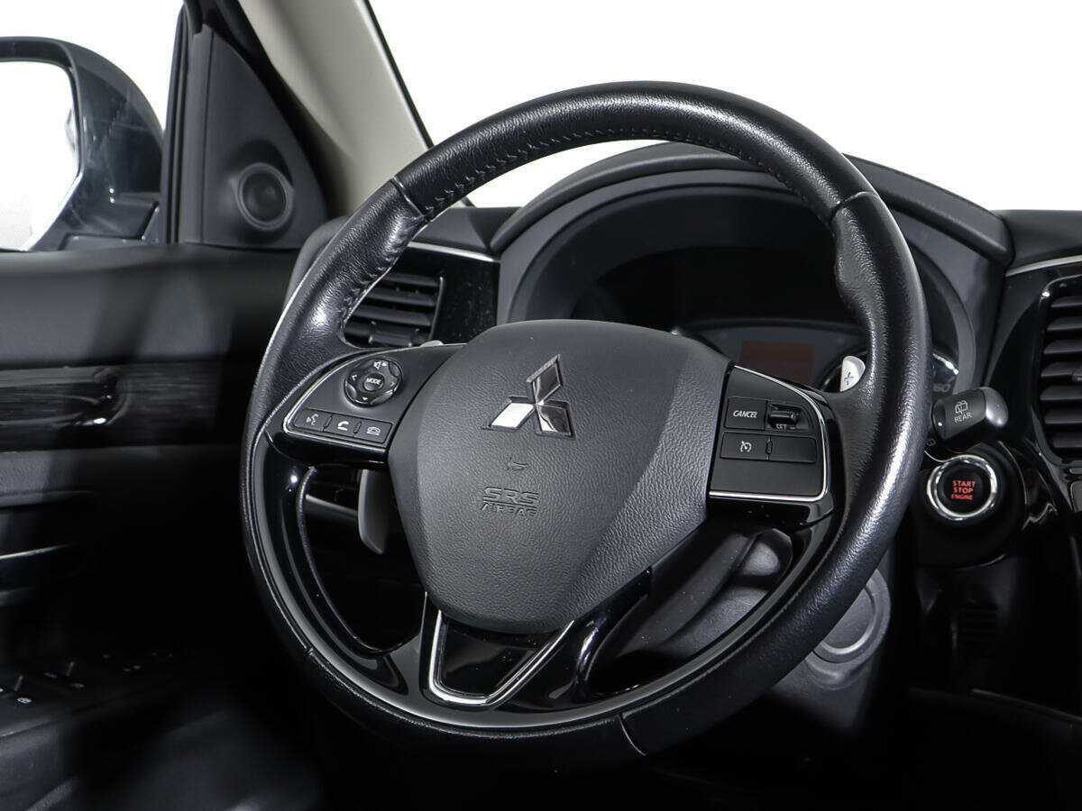 Купить Mitsubishi Outlander с пробегом. Фото: #14