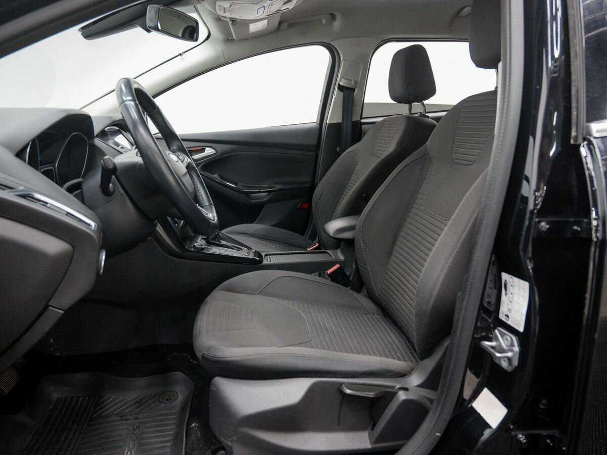 Купить Ford Focus с пробегом. Фото: #15