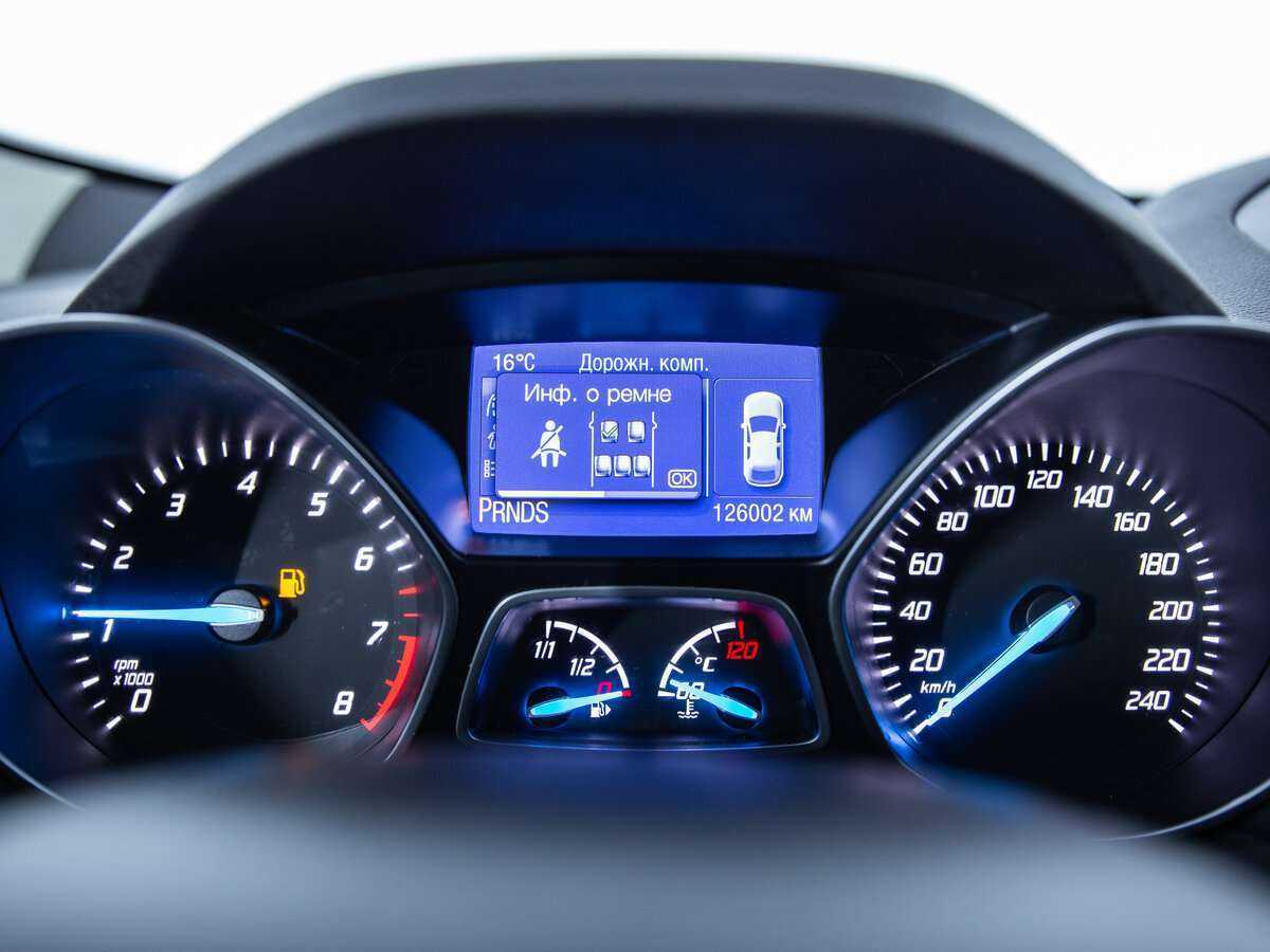 Купить Ford Kuga с пробегом. Фото: #16