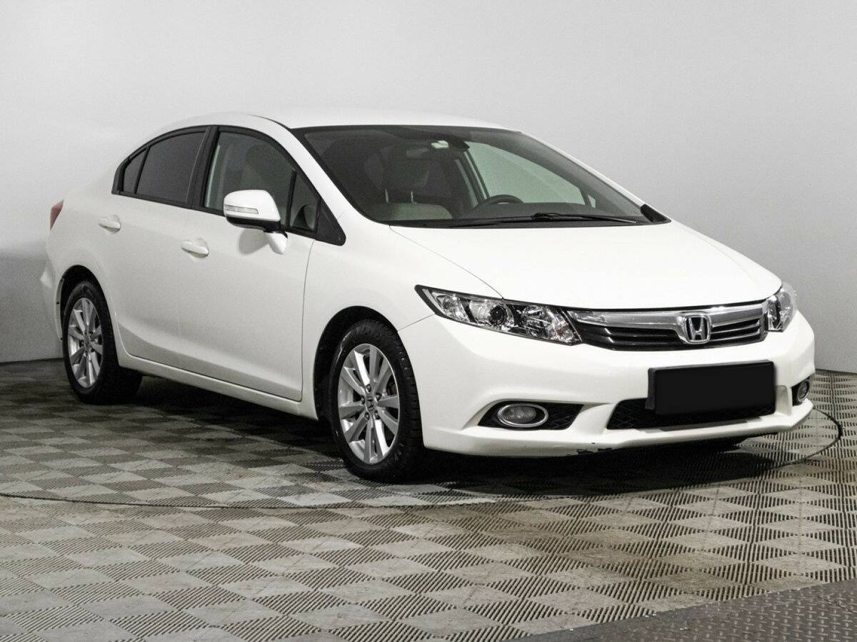 Купить Honda Civic с пробегом. Фото: #2