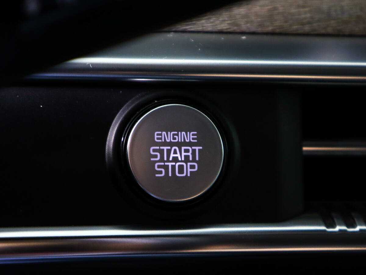 Купить Kia K5 с пробегом. Фото: #14