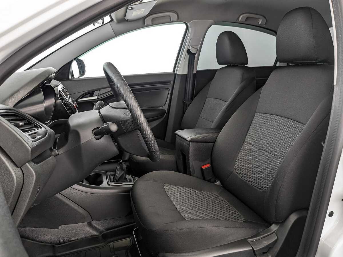 Купить Lada (ВАЗ) Vesta с пробегом. Фото: #15