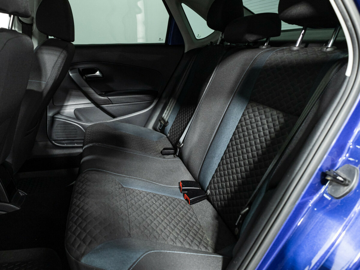 Купить Volkswagen Polo с пробегом. Фото: #9