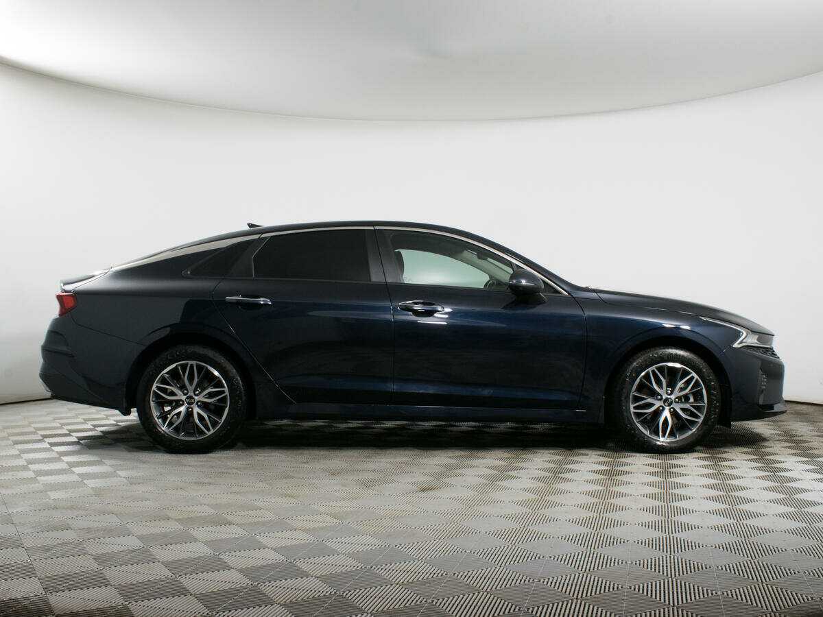 Купить Kia K5 с пробегом. Фото: #3