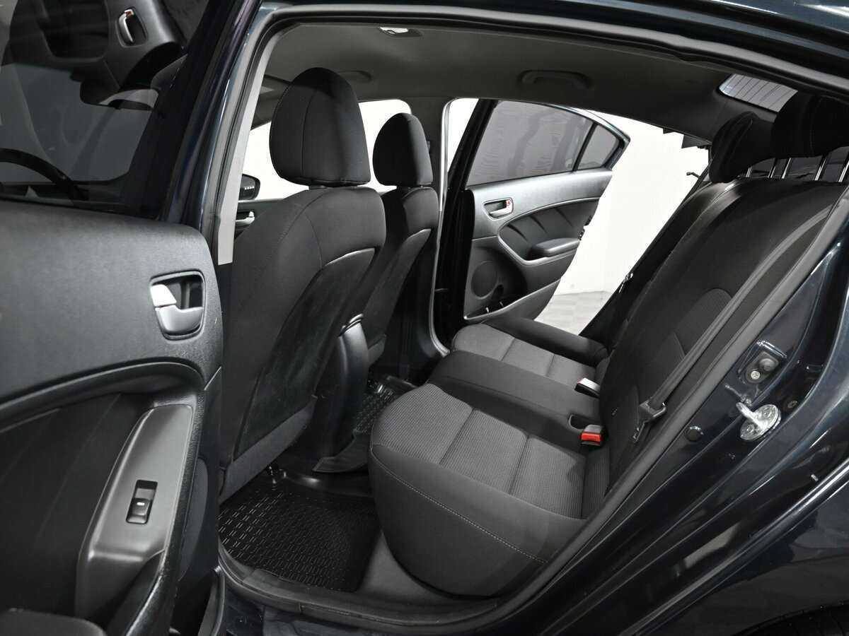 Купить Kia Cerato с пробегом. Фото: #9
