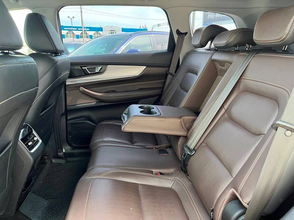 Купить Chery Tiggo 8 Pro с пробегом. Фото: #10