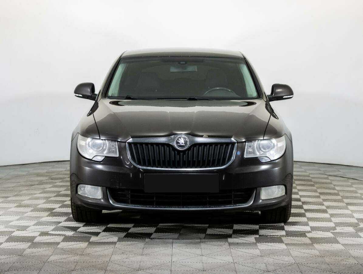 Купить Skoda Superb с пробегом. Фото: #1