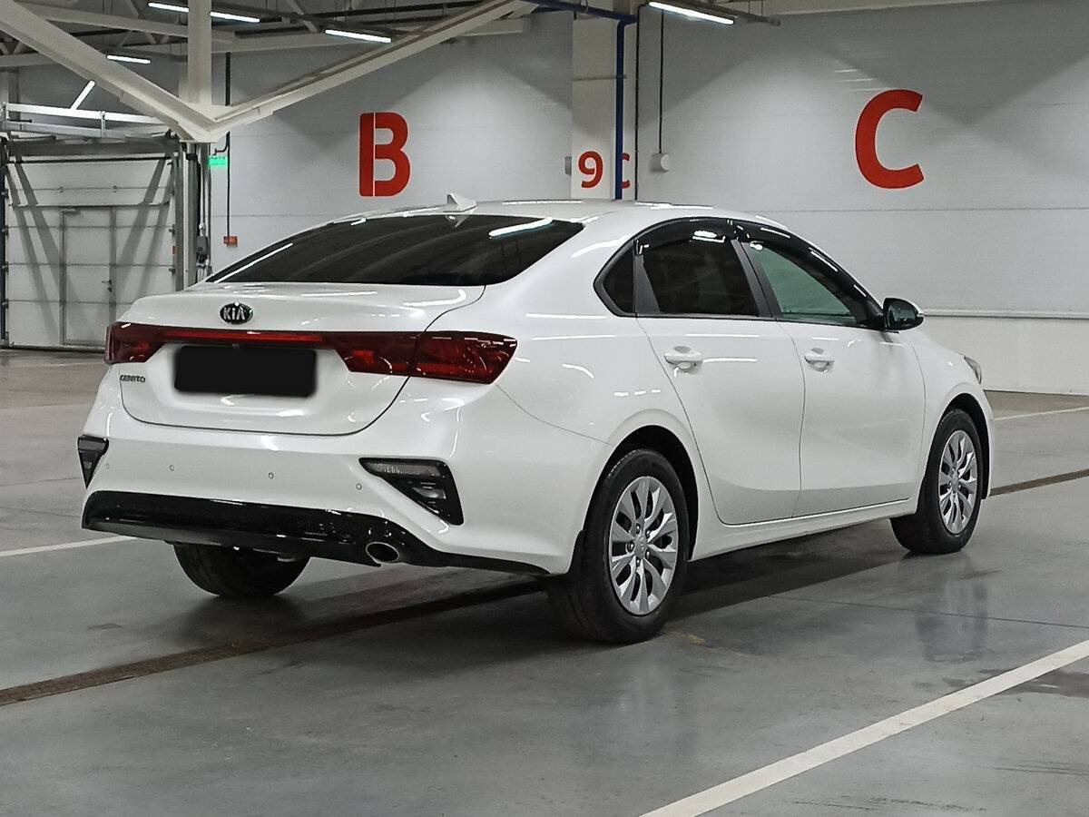 Купить Kia Cerato с пробегом. Фото: #4