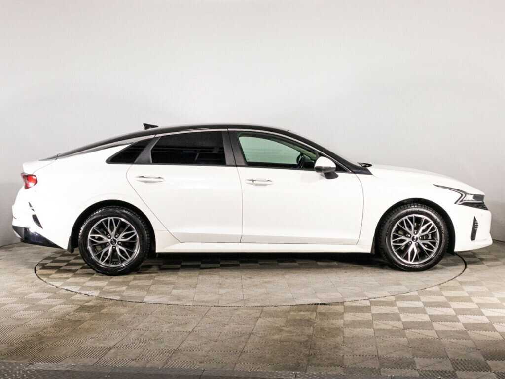 Купить Kia K5 с пробегом. Фото: #3