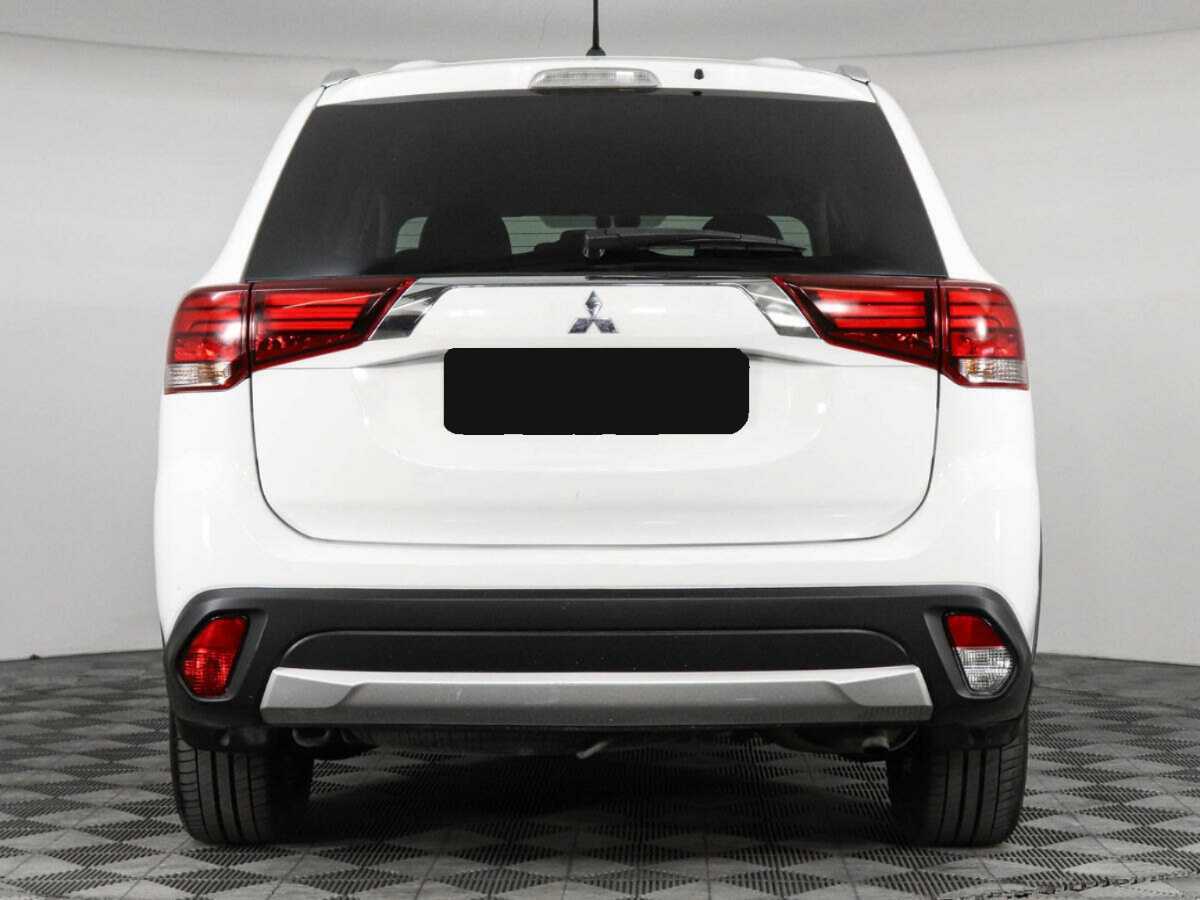Купить Mitsubishi Outlander с пробегом. Фото: #5