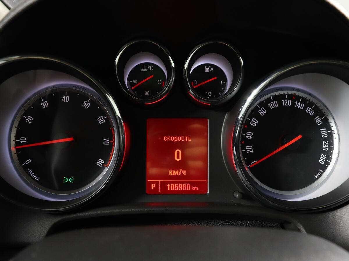 Купить Opel Astra с пробегом. Фото: #8