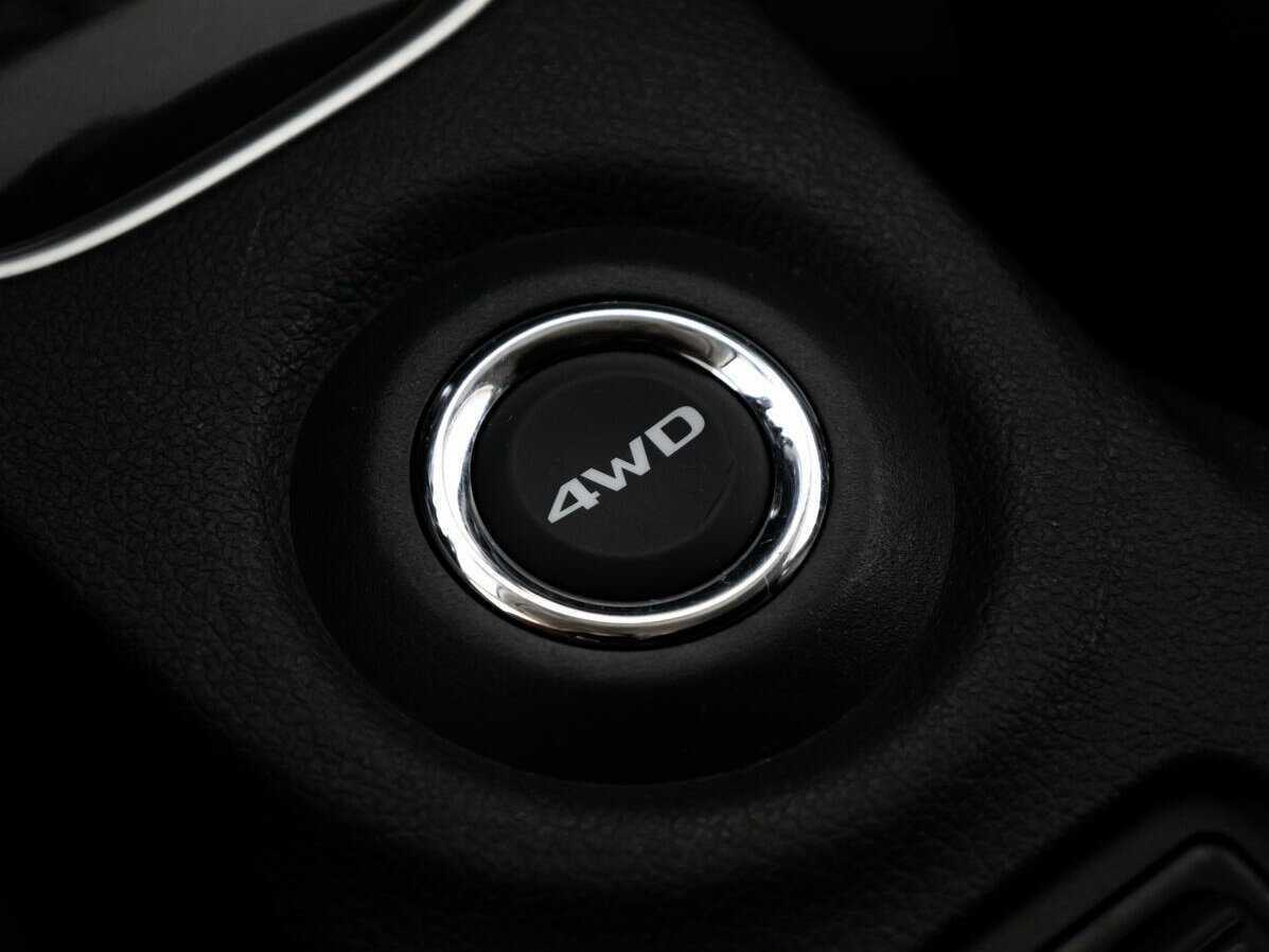 Купить Mitsubishi Outlander с пробегом. Фото: #16