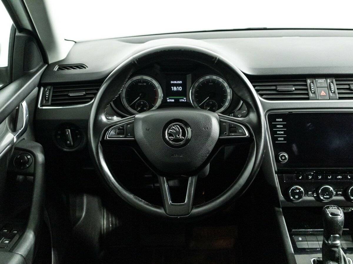 Купить Skoda Octavia с пробегом. Фото: #16