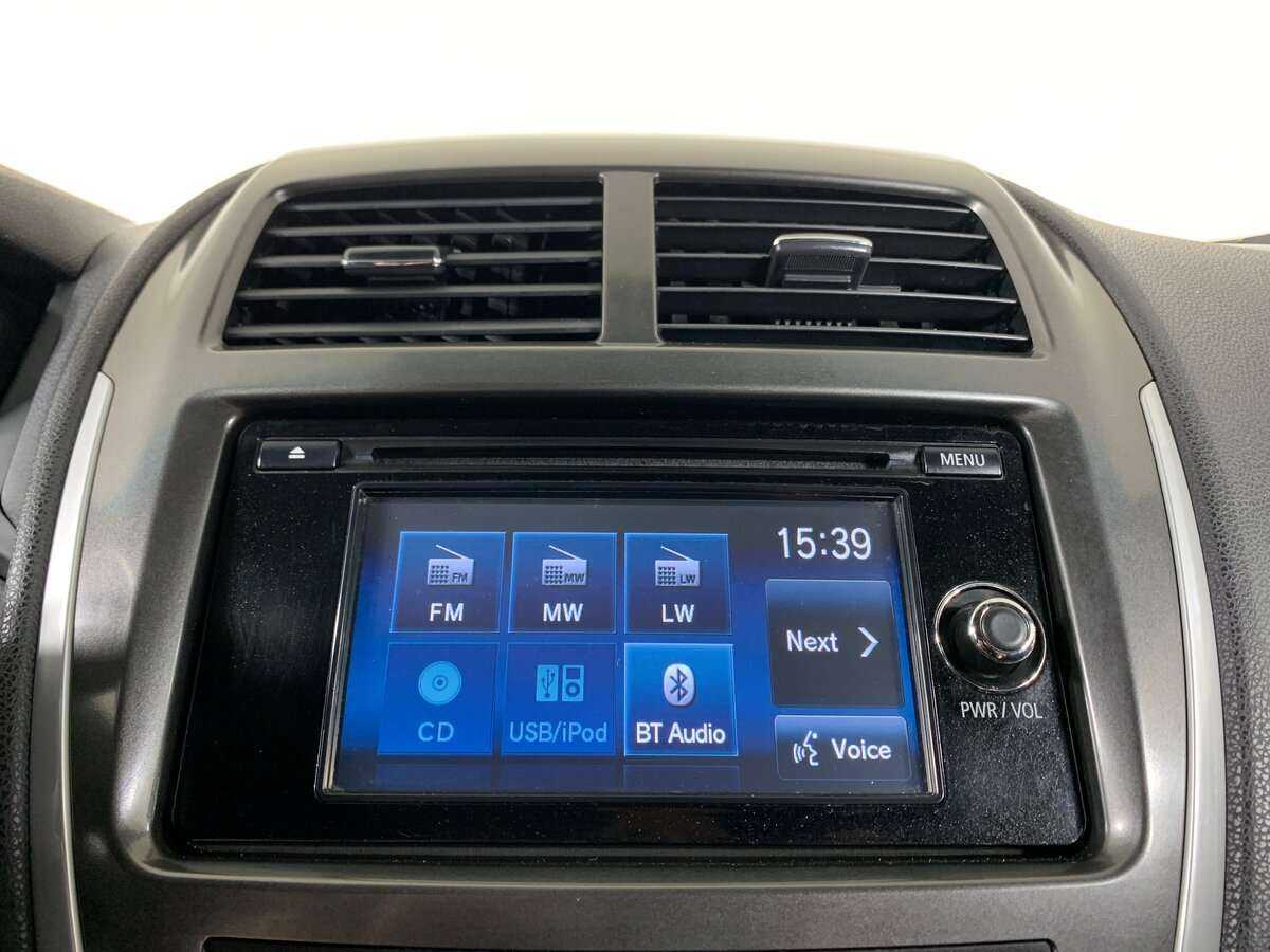 Купить Mitsubishi ASX с пробегом. Фото: #15