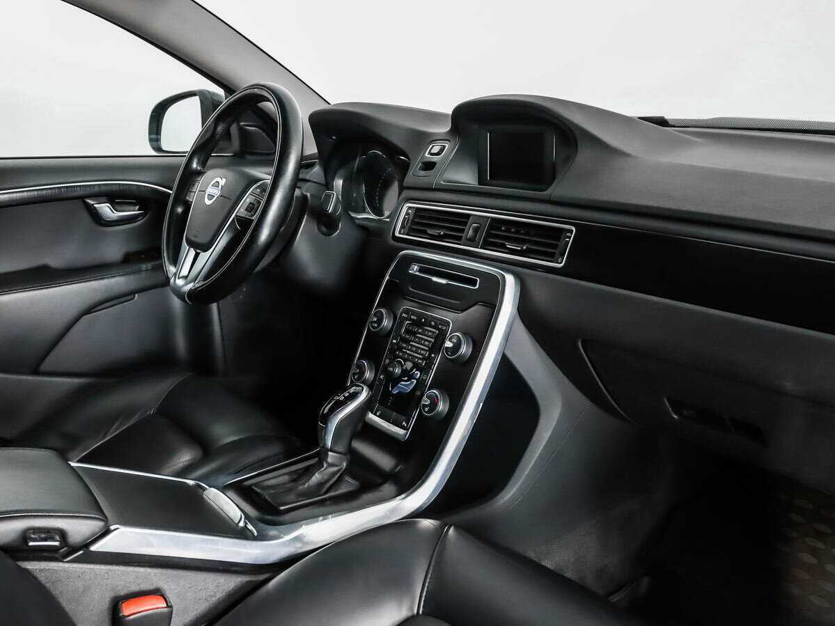 Купить Volvo S80 с пробегом. Фото: #13