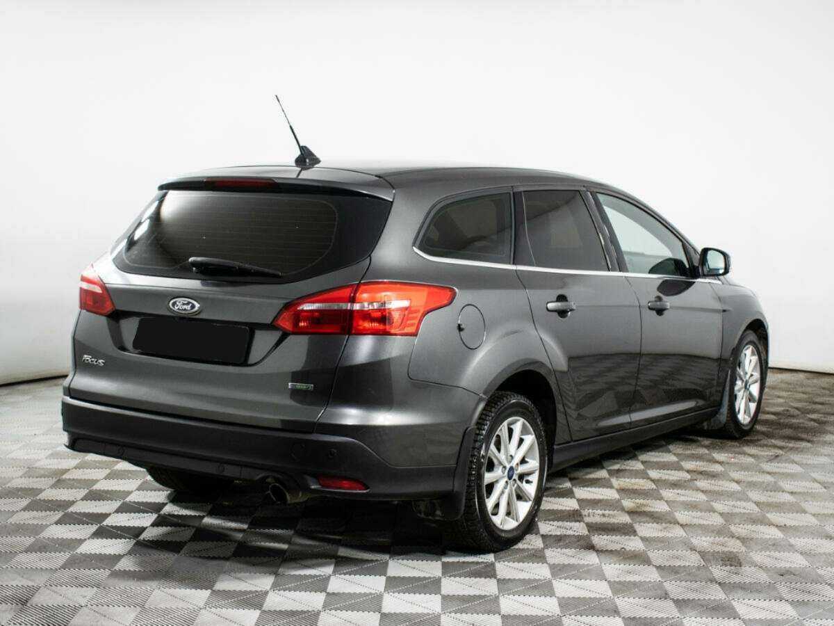 Купить Ford Focus с пробегом. Фото: #3